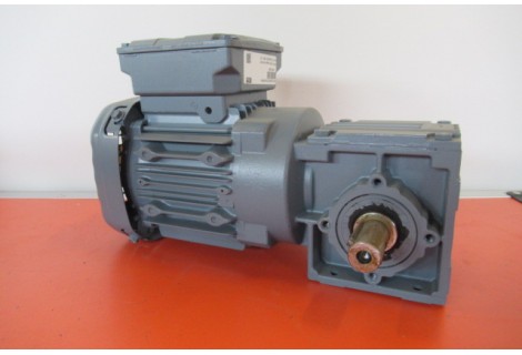 98  RPM 0,18 kW Asmaat 20 mm. UNUSED 